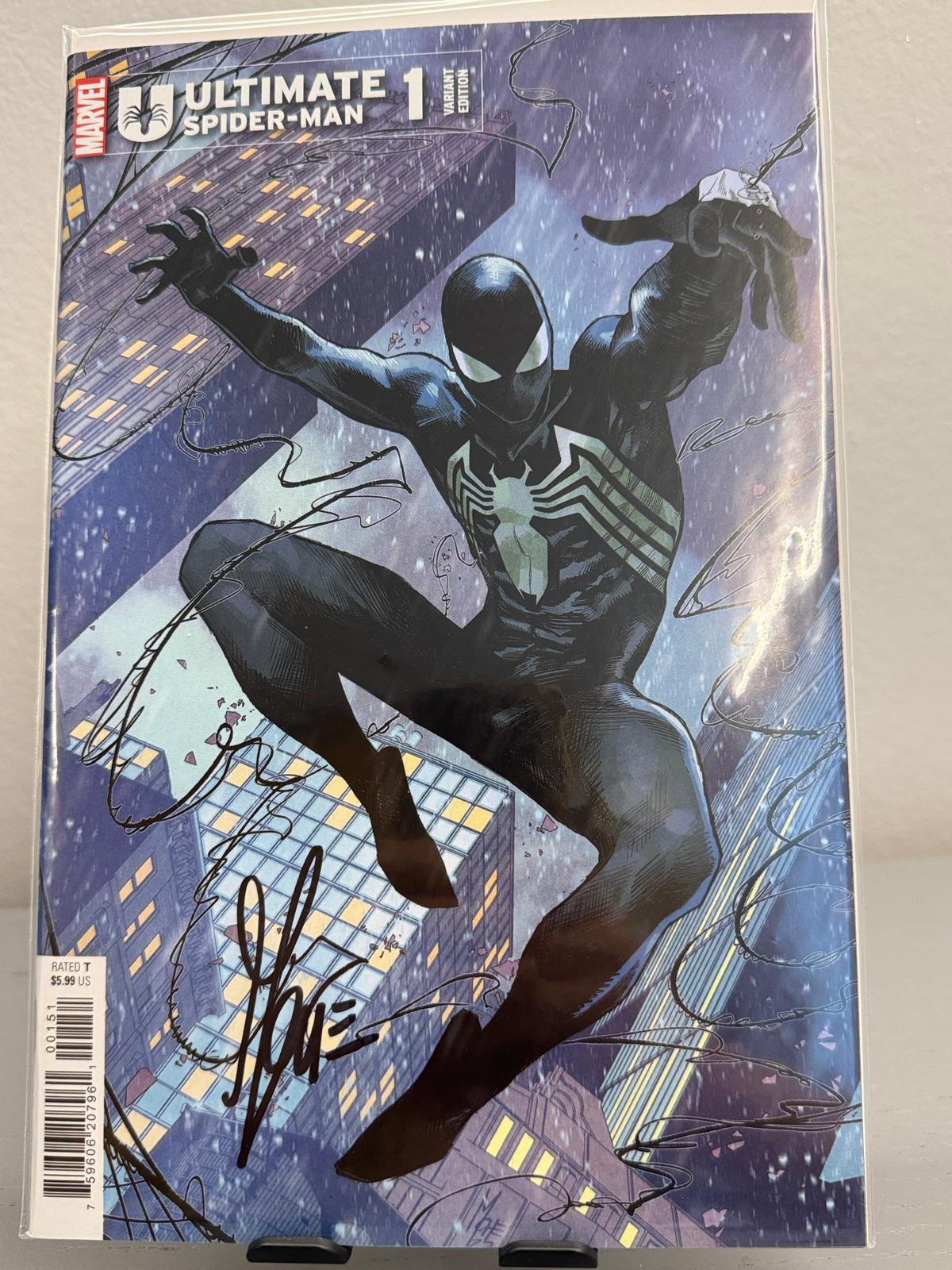 Marco Checchetto - Ultimate Spiderman #1 variant Signed